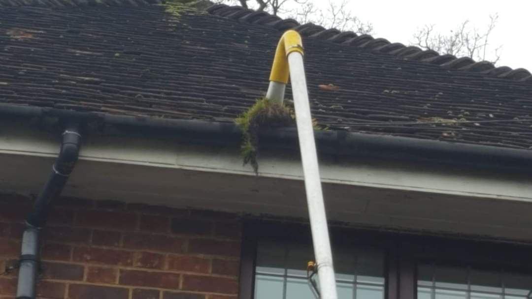 Guttering & Fascias cleaning - Prestige Bin Cleaning