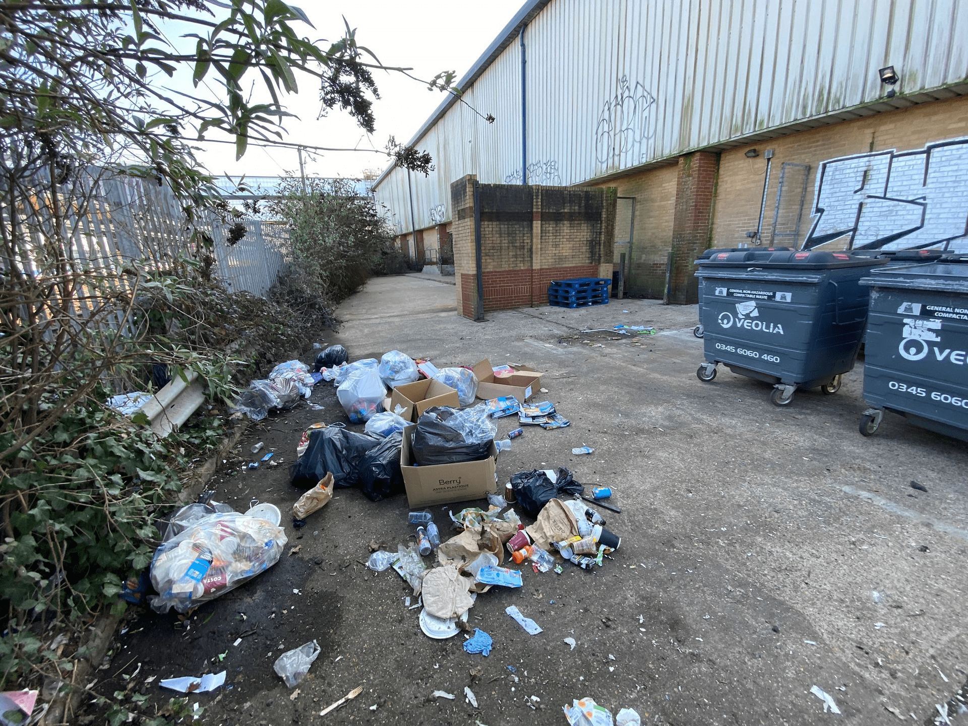 Rotten bin store that needs a prestige commercial clean