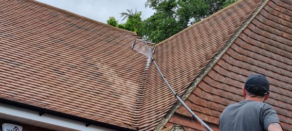 prestige-bin-cleaning-roof-cleaning-northwood Prestige Bin Cleaning performing roof cleaning within Northwood