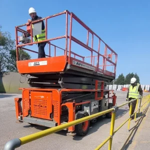 Commercial roof cleaning for Thermalite 2