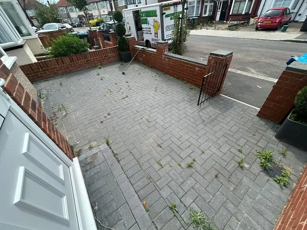 Driveway Cleaning Around London Before