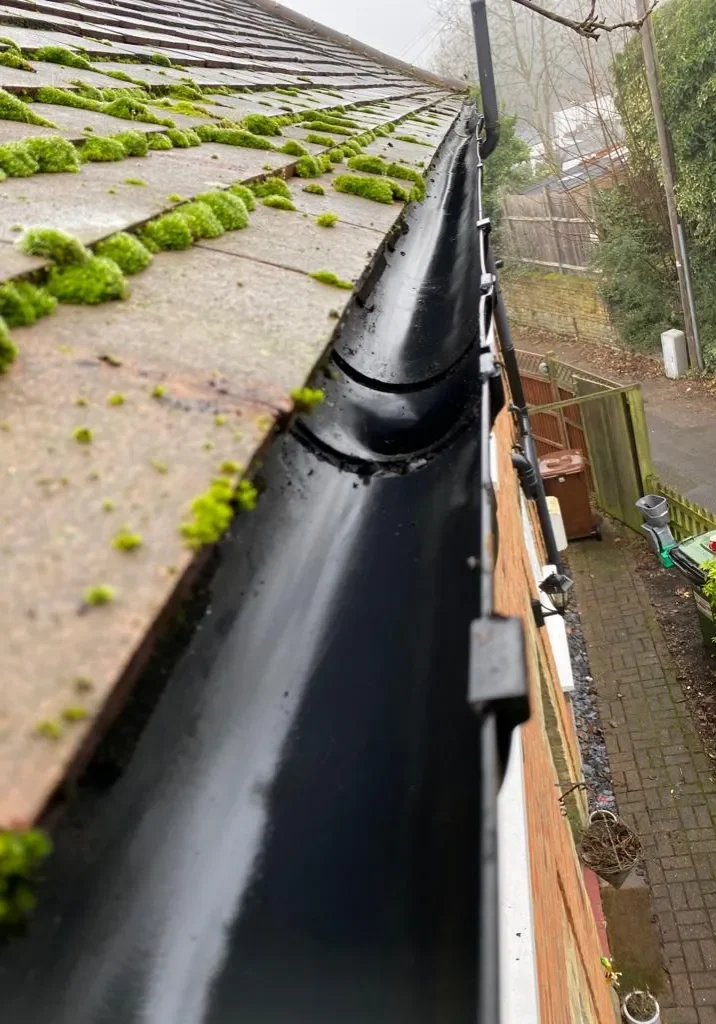 Gutter cleaning in london after